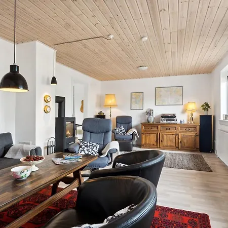 Deljan - 200m From The Sea By Interhome Bagenkop